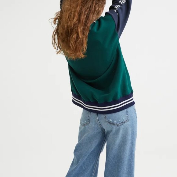 BNWT H&M Printed Baseball Sweatshirt Jacket Mickey Mouse Disney Motif - Picture 2 of 8